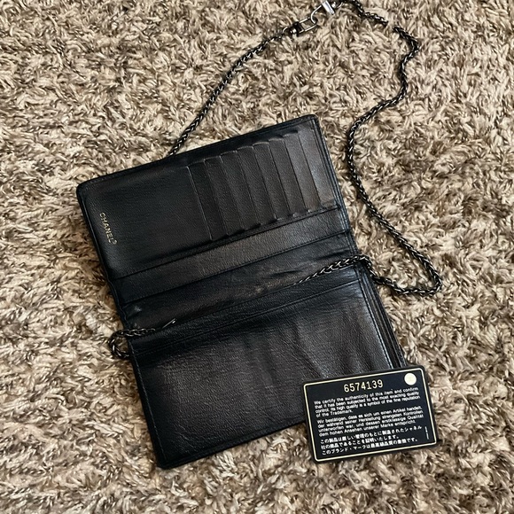 Chanel Black Wallet with Chain - Picture 2 of 4